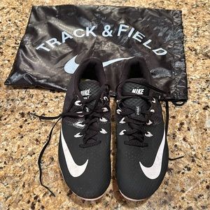 Nike Rival 5 sprint track spikes. Good condition. Comes with spike key